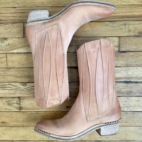 NIB Caria Italian Leather boots - Picture 2 of 14